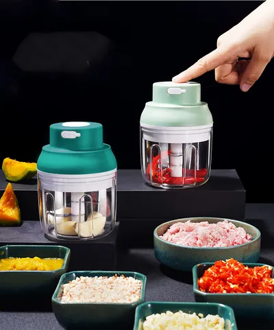 Mini Electric Garlic Masher For Household Use