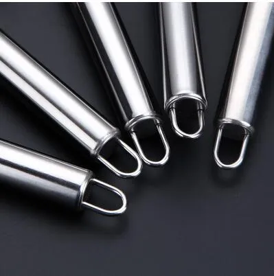 Stainless steel pizza cutter