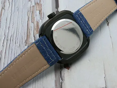 Men's Fashion Watch All Match Leather Belt Quartz Watch