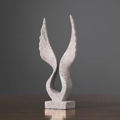 Cute Mini Dapeng Wings Exhibition Resin Craft Decoration