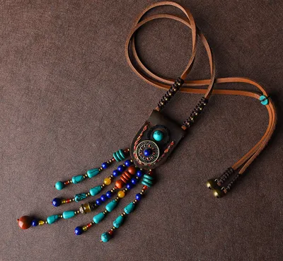 Women's sweater chain pendant