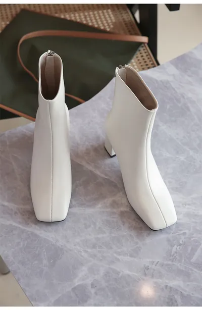 Elegant Intellectual And Simple Basic Cowhide Boots