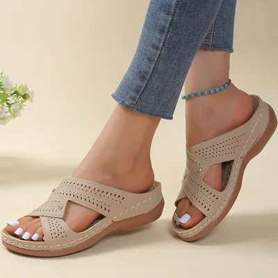 Summer Slippers Women Low Heels Wedges Sandals Non Slip Beach Shoes