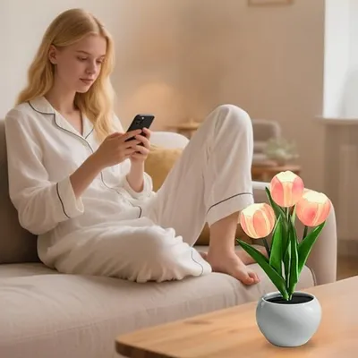 مصباح توليب - مصباح طاولة LED على شكل زهرة توليب مع مزهرية زهور لتزيين سطح المكتب. مناسب للمنزل، غرفة المعيشة، تزيين سطح المكتب، هدايا الأعياد، مصابيح تزيين الأجواء. يعمل بمنفذ USB