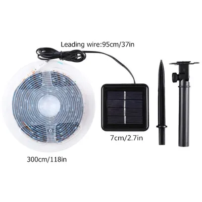 شريط إضاءة يعمل بالطاقة الشمسية مزود بـ 90 مصباح LED
