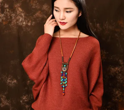 Women's sweater chain pendant