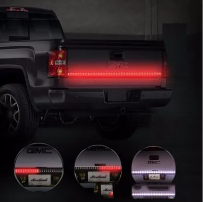 مصباح خلفي للسيارة بتقنية LED