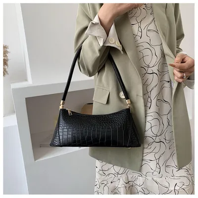 Temperament baguette shoulder bag