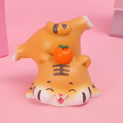 Cute Tiger Ornaments Cartoon Little Tiger Resin Crafts Car Center Console Cake Baking Decorations