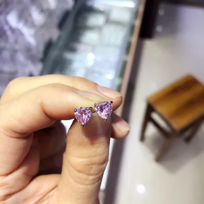Temperament All Match High Carbon Diamond Pendant