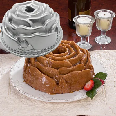 Double-sided non-stick bakeware mould