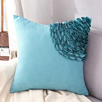Hand-carted three-dimensional craft pillowcase