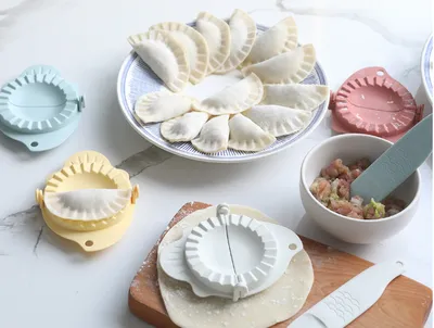 Plastic Dumpling Maker Device