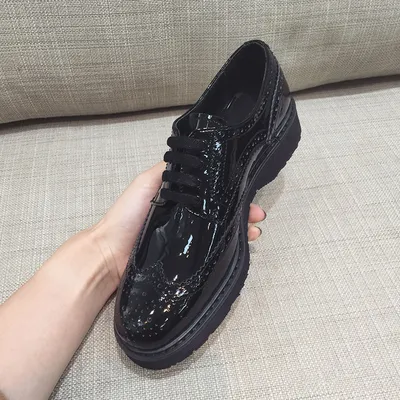 Women's British Style Patent Leather Thick-soled Small Leather Shoes
