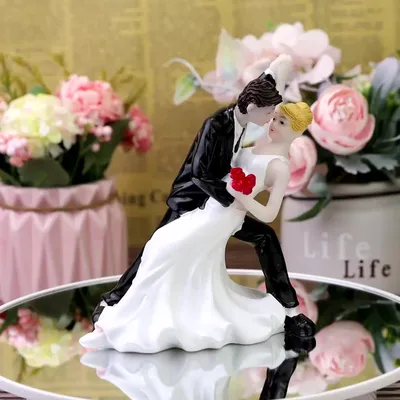 Wedding Cake Decorating Resin Groom Bride Puppet Craft Gift