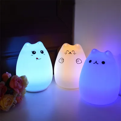 مصباح ليلي LED يعمل باللمس مصنوع من السيليكون للأطفال والرضع
