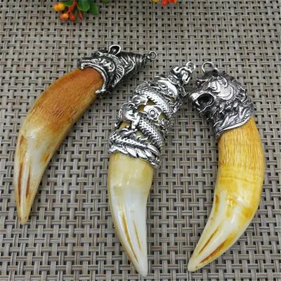 Fashion Personality Big Cat Tooth Craft Pendant