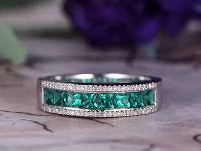 Women's White Gold Plated Emerald Zircon Ring