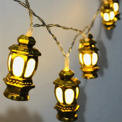 خيط عيد المسلمين