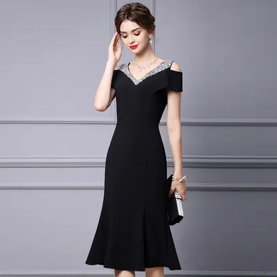 Cold And Luxurious Dress For Women