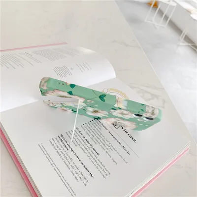 Flower phone case with green background