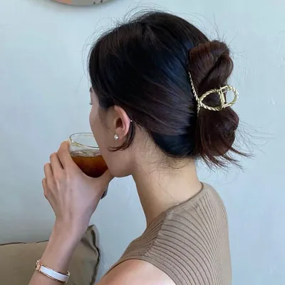 Matte Metal Large Cross Grip Simple Ponytail Hair Grip