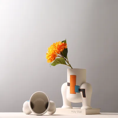 Creative Capsule Man Decoration Decorative Vase Color Matching Hand-painted Frosted Ceramic Crafts