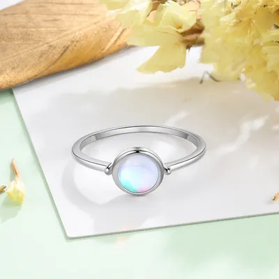 Fashion Women's Round Moonstone Silver Ring