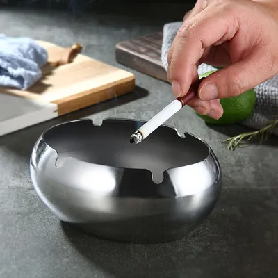 Thickened Stainless Steel Ashtray With Lid