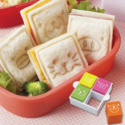 Mould Childrens Mini Cartoon Toast