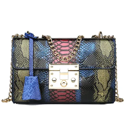 Lock chain small square bag
