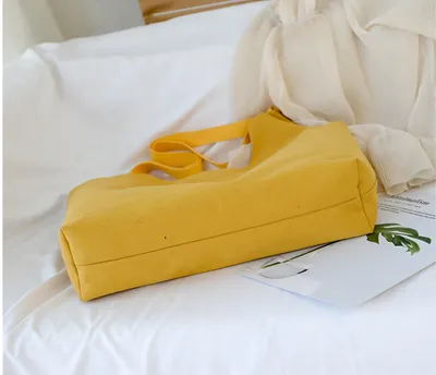 Large capacity fashion shopping bag