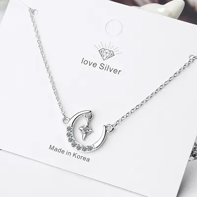 Simple Short Clavicle Chain Diamond Star And Moon Pendant