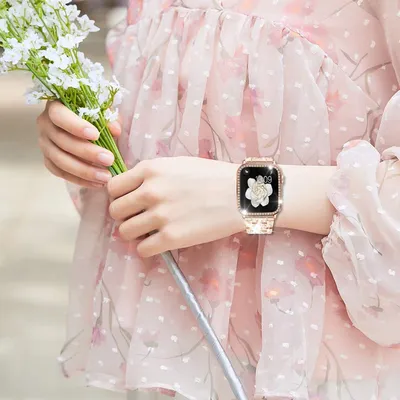 A Set Of Five-row Diamond-studded Straps With A Pc Watch Frame
