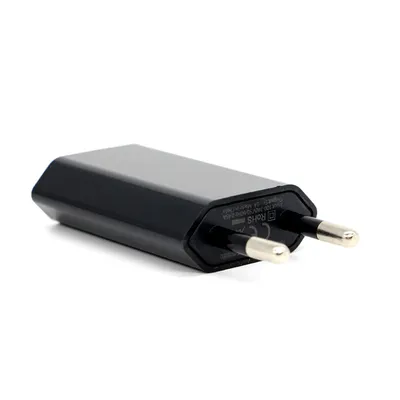 Universal USB Charger For Mobile Phone