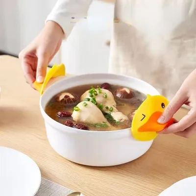 Heat Insulation And Anti-scald Gloves Tray Holder Small Yellow Duckbill