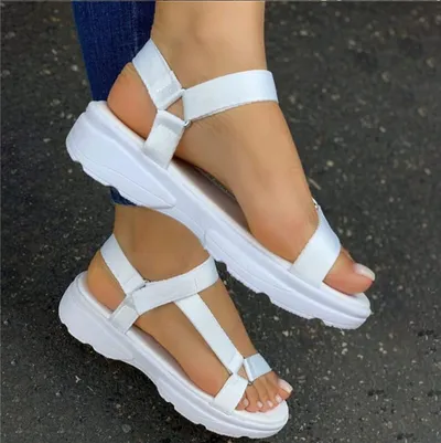 صنادل نسائية مسطحة الفيلكرو