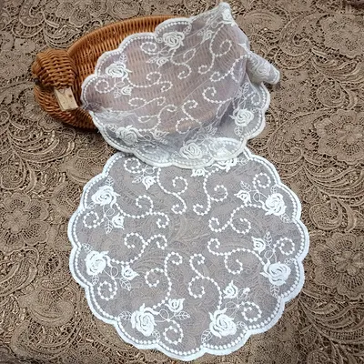 Mesh Bottom Embroidery Tablecloth Lace Embroidery Coaster Cotton Thread Soft Texture Round Retro Decorative Photo Props
