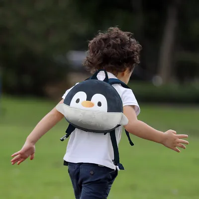 Penguin anti-lost backpack