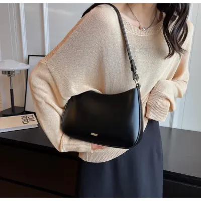 Red Underarm Shoulder Bags For Women New Texture Leather Crossbody Bag Luxury Designer Wedding