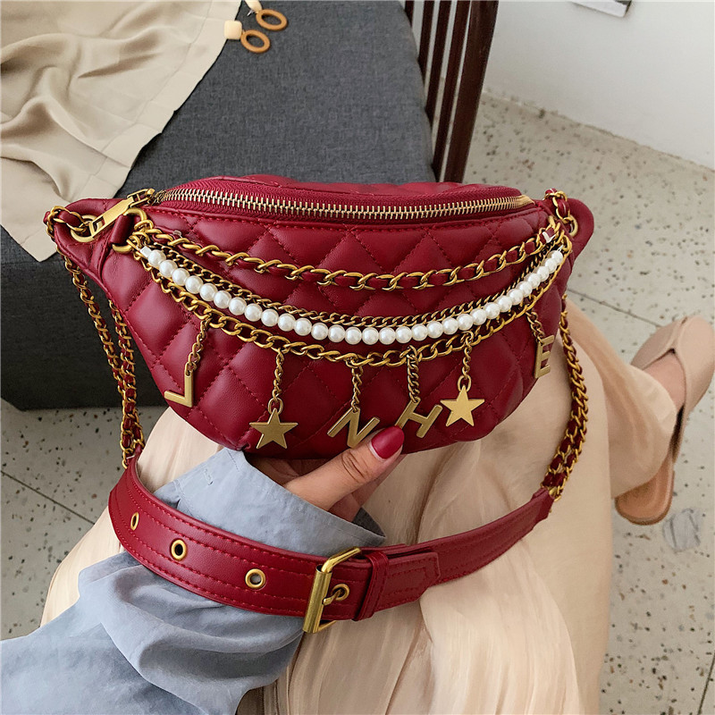 حقيبة كتف لؤلؤية بسلسلة