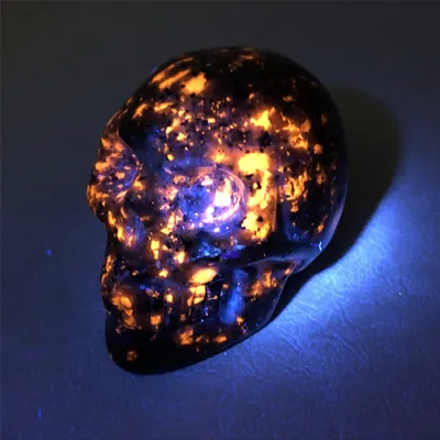 Natural Crystal Carving 2-inch Flame Stone Bone Figurine Crafts Ornaments