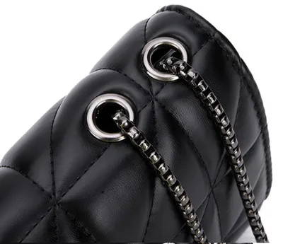 A Versatile Chain Bag For Ladies, A New 2024 High-end And Fashionable Shoulder Bag With Light Luxury Diamond-patterned Embroidery