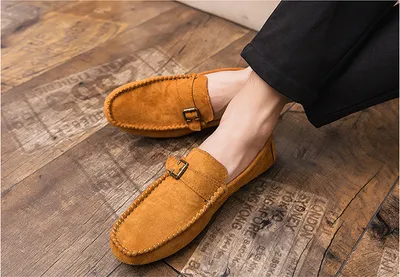 أحذية قبعة من الجلد المدبوغ