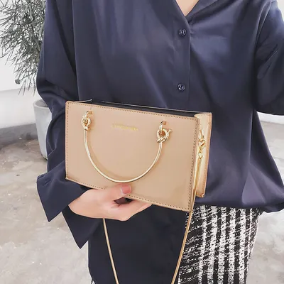 One Shoulder Messenger Fashion Chain Small Square Bag