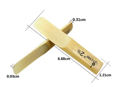 10 pieces of clarinet reed