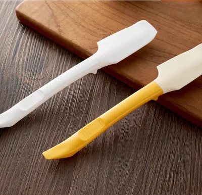 Kitchen Scraper Can Convenient Small Spoon Cleaning Gadgets