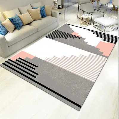 عدة حصائر هندسية خفيفة على السجاد