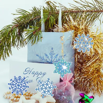 12 Packs Snowflake Rhinestones Painting Keychain Kits 12 Styles Snowflake Pendants DIY 5D Rhinestones Art Hanging Ornament For Xmas Tree Unique Double Sided Craft Party Favor Supplies