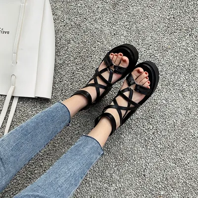 Roman sandals with summer heels for ladies
